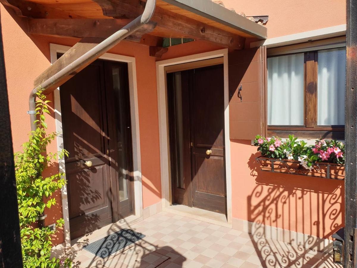 Cottage Al Mare Martina Венеция-Лидо Экстерьер фото